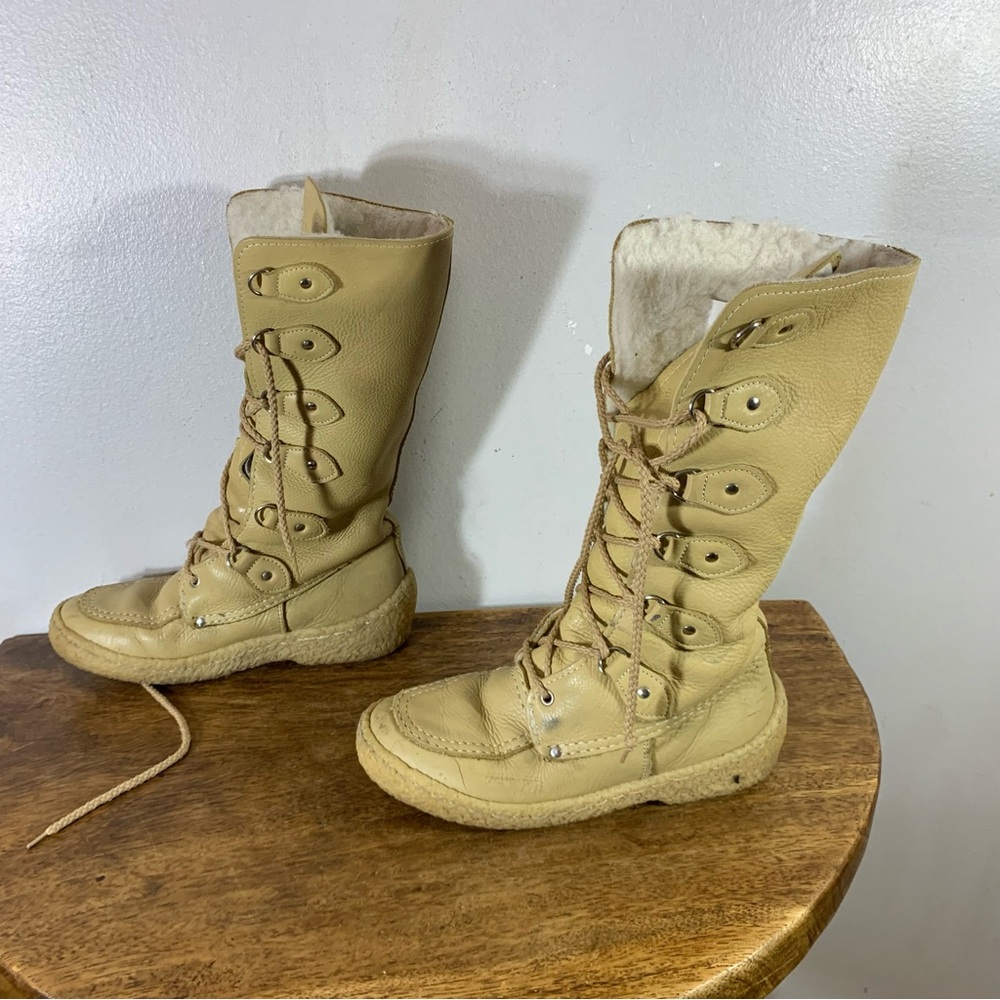 Moccasins mukluks Winter leather waterproof boots like new - Picture 3 of 12